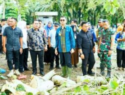 Pjs. Bupati Bersama Kapolres dan Dandim 0209/Lb Mengunjungi Lokasi Pohon Tumbang Yang Menimpah Perkemahan Anak Pramuka
