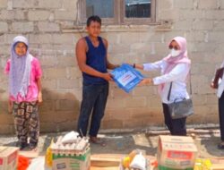 Dinsos dan BPBD Labusel Salurkan Bantuan Untuk Warga Terdampak Angin Puting Beliung